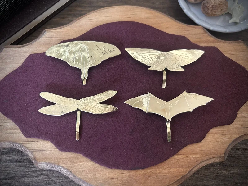 ハンドメイド作品「飛翔の形　翼ポニーフック　〜収斂進化〜」