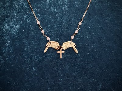 ハンドメイド作品「聖なる手羽先ネックレス」