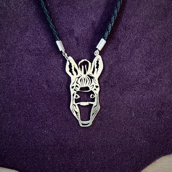 ハンドメイド作品「あくび眼鏡ホルダー　〜シマウマ〜」