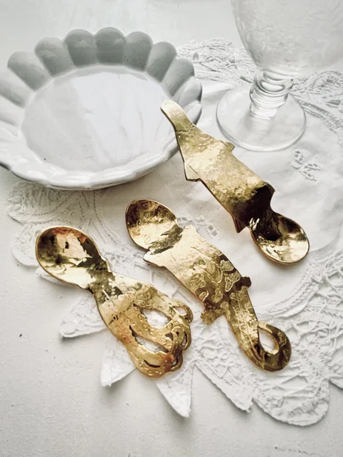 「甘味泳ぐ匙」着用・展示イメージ